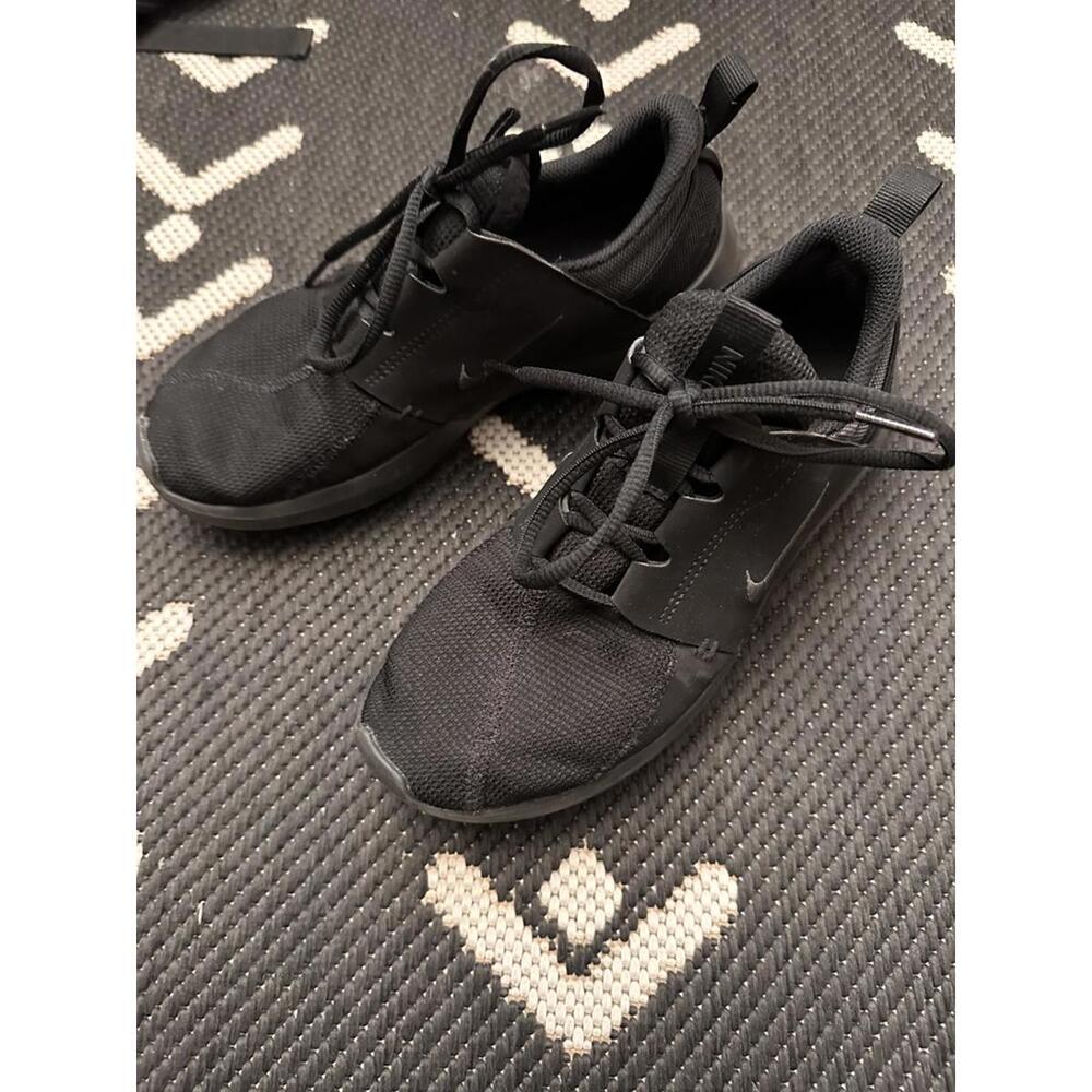 Nike E Series AD Black Anthracite Gray Walking Shoes Woman's 6.5 DV2436-003